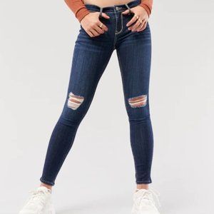 Hollister Low-rise Ripped Medium Wash Jean Leggings